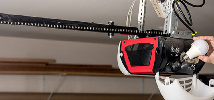 automatic garage door opener repair in West Lealman